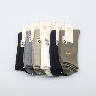 西客优品 冬羊毛英文字母刺绣保暖无骨中筒学生成人男袜252A2650