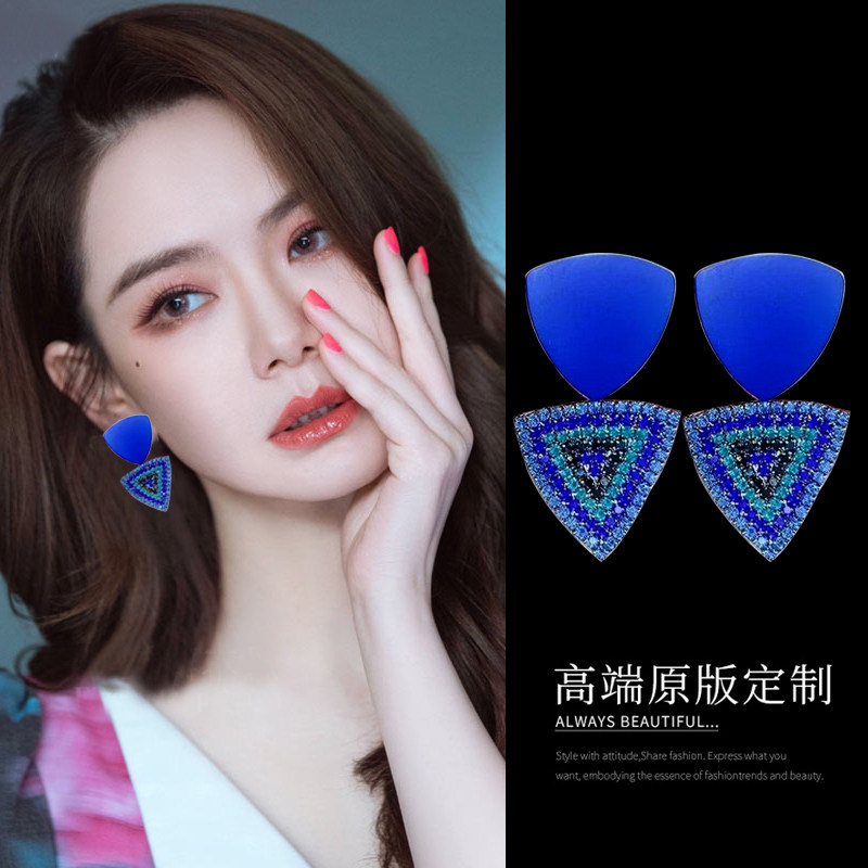 妾之意欧美风蓝色镶钻银针耳饰女