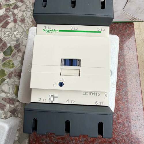 维修LC1D11500M7C AC220，全新施耐德交流接触器线圈议价