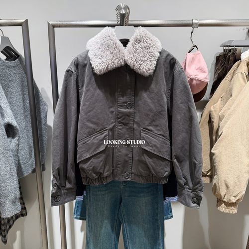 UR&DC2025冬季新款休闲复古巴恩工装拼接毛领翻领保暖短款外套女