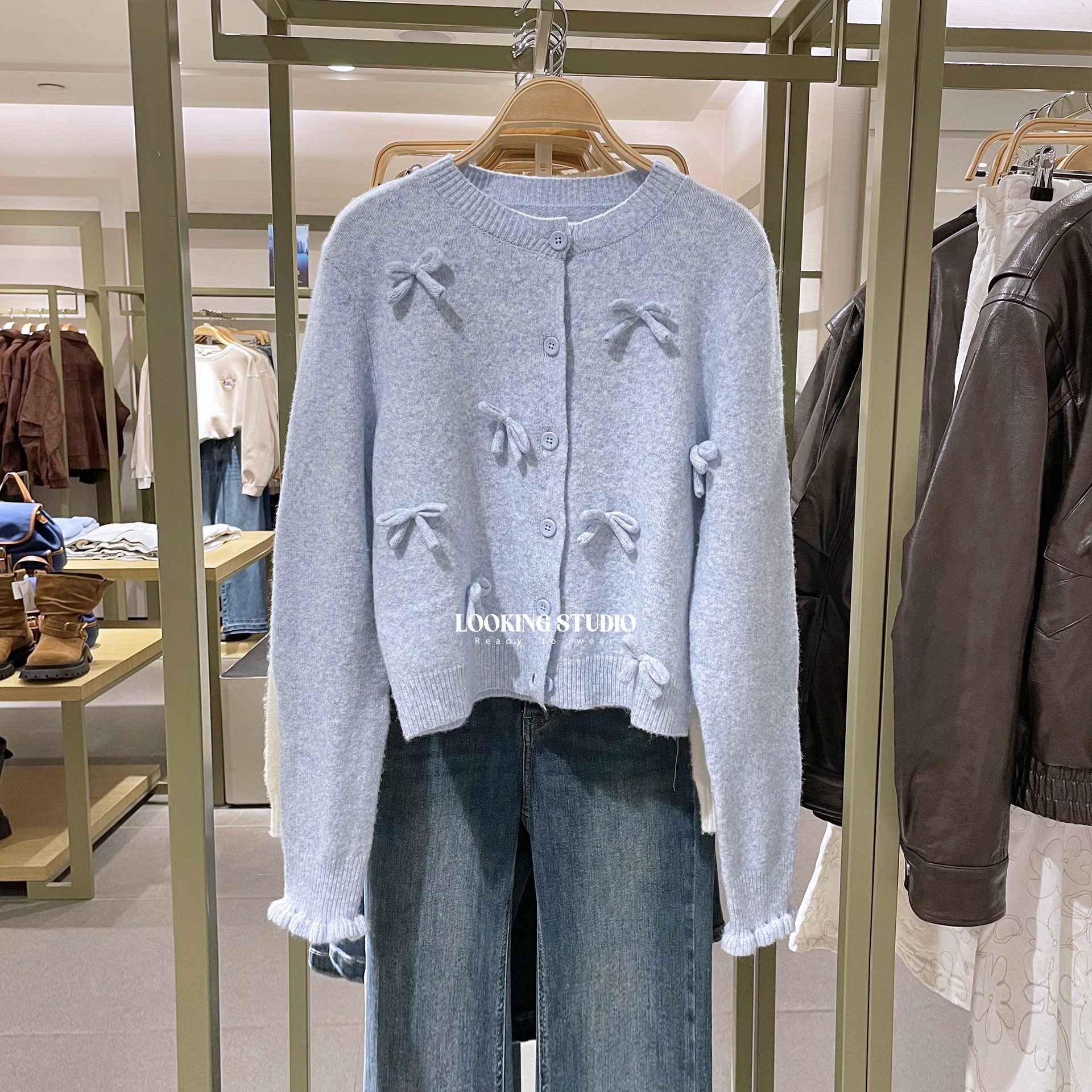 UR&DC2025秋季新款法式甜美减龄蝴蝶结饰短款长袖针织开衫女上衣