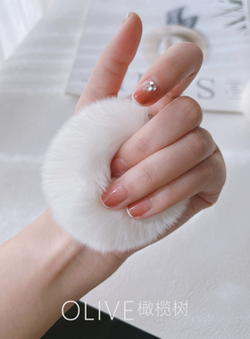 橄榄树-超可爱毛绒绒球秋冬顶夹发夹白色粉色灰色马尾夹品质好