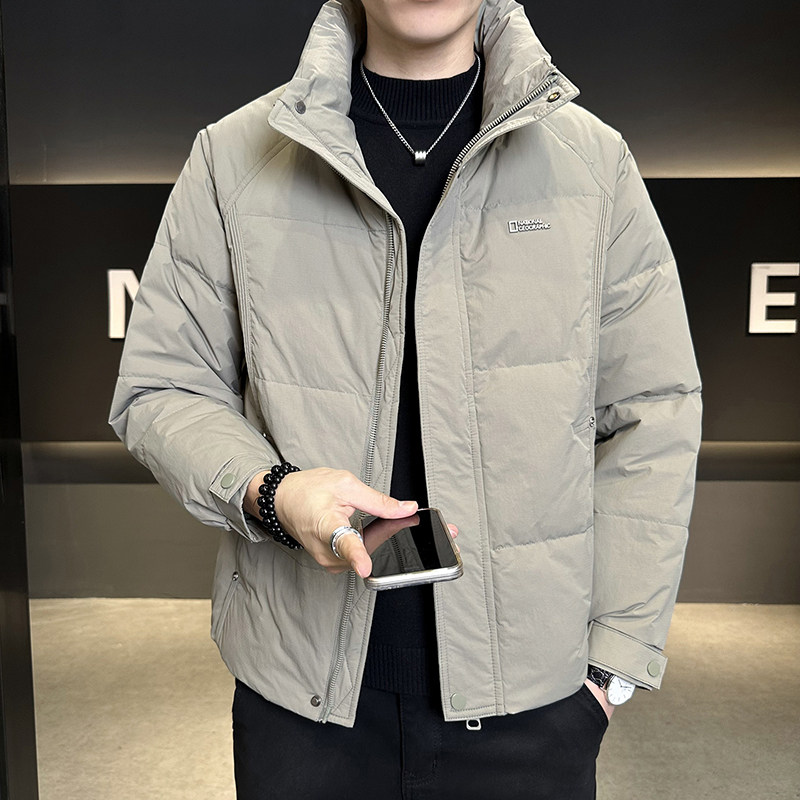 2025年新款冬季轻薄羽绒服男青年立领加厚保暖休闲白鸭绒男装外套