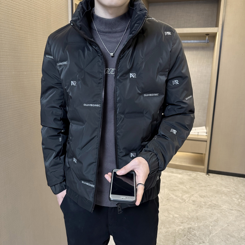 冬季新款轻薄保暖羽绒服外套