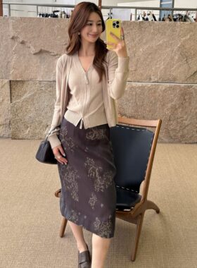 ONIVINTAGE欧尼-26年早春老钱天丝皱肌理半身裙OL262D9941A