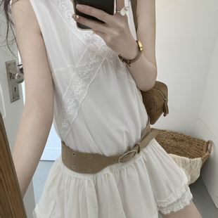 grapestone 葡萄籽-韩系小女人蕾丝拼接交叉双层下摆连衣裙26079