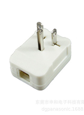 LKEW隆光工业插头LK7003-3美标电机插头T型插脚20A 250V乳白色