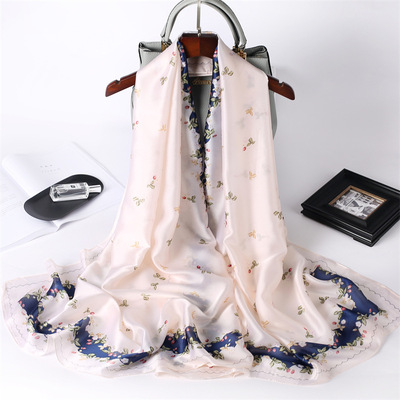 2025新款送妈妈丝巾女杭州丝绸中年围巾披肩教师节百搭时尚礼物