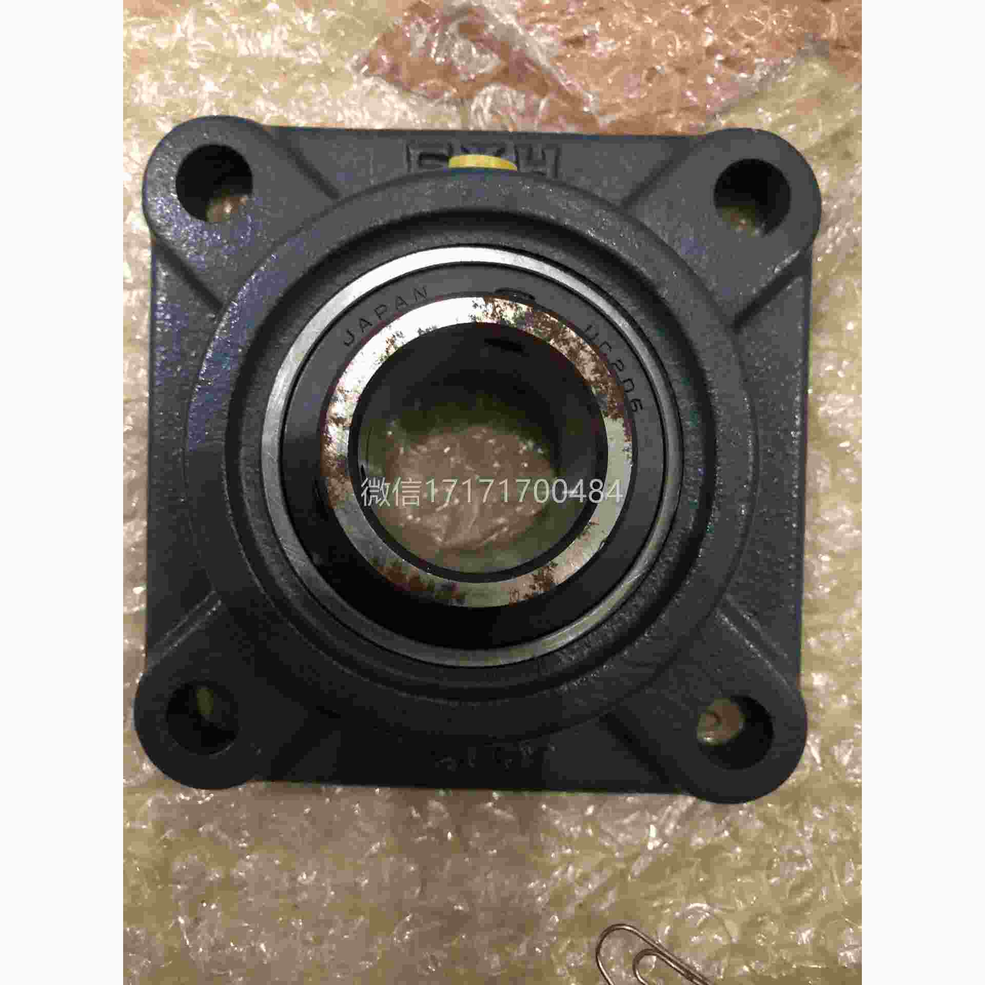 议价-座全正F品YHUCF206带轴承，表面稍许锈迹，介意者新慎