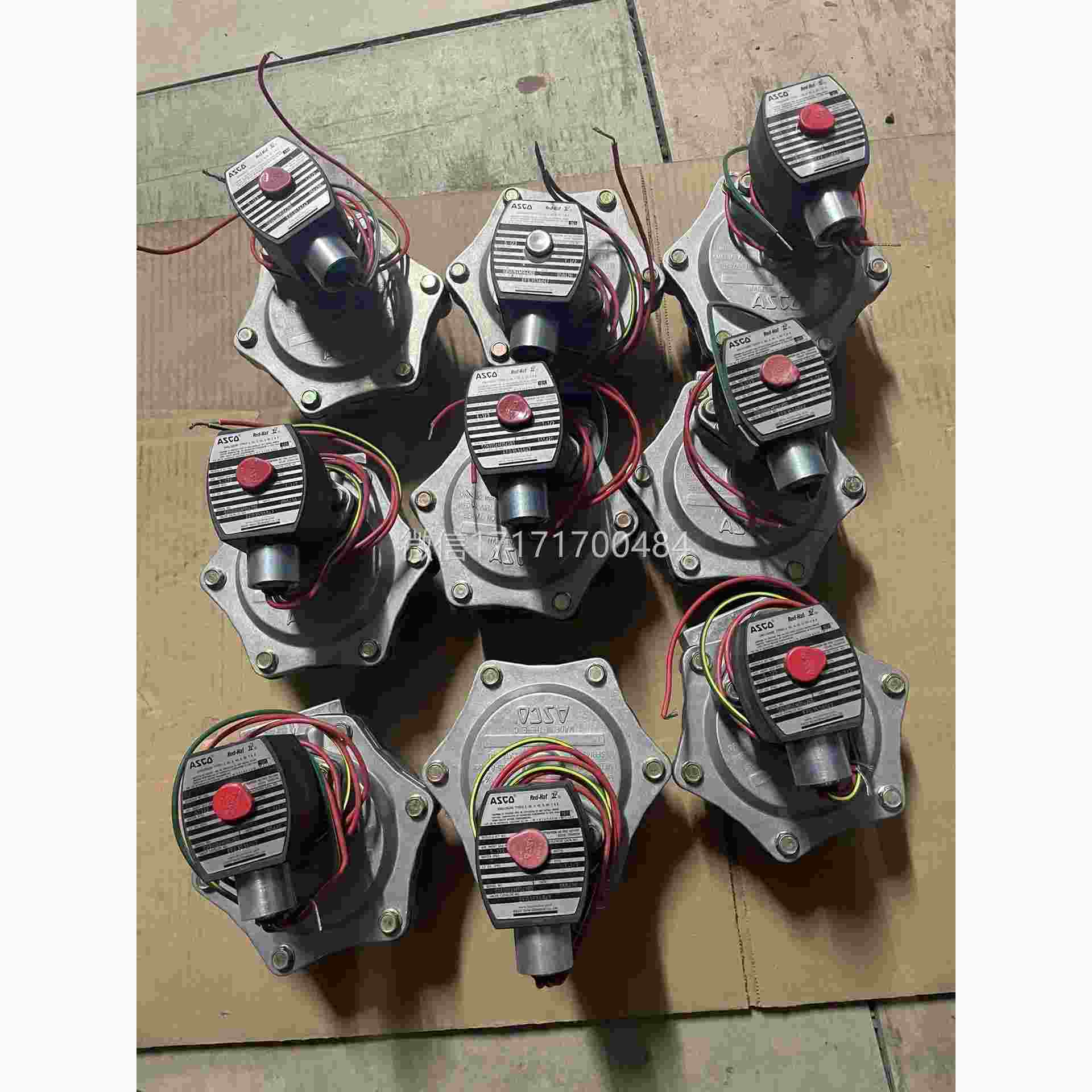 议价-SCA电磁阀EOFG353A04一起9台，库7存货物。有需要