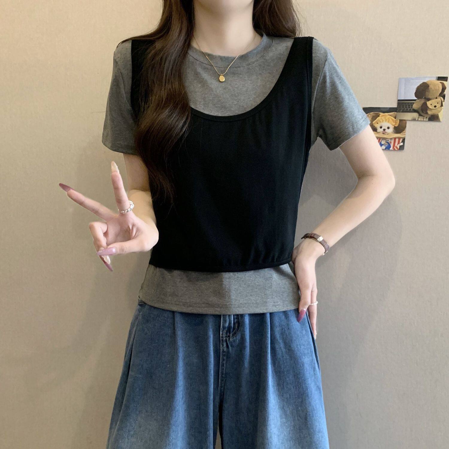 纯棉黑色假两件正肩短袖T恤女春夏新款大码胖mm显瘦遮肚别致上衣