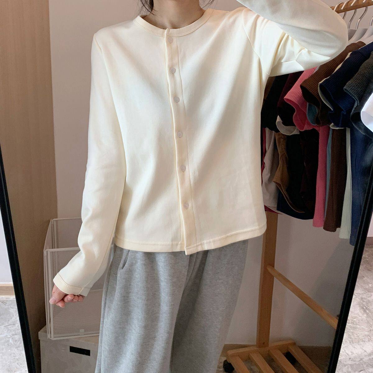 新款显瘦单排扣圆领小开衫T恤女
