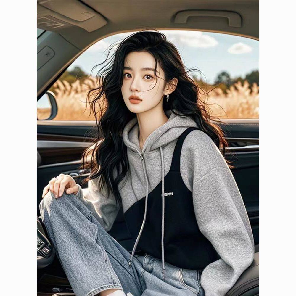 慵懒风拼接连帽长袖卫衣女