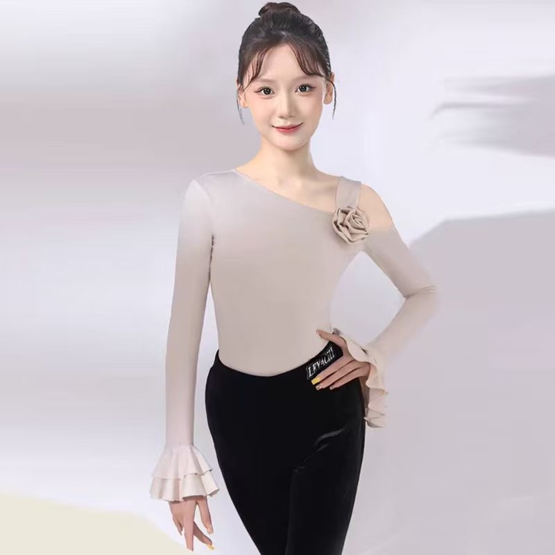 2024秋冬新款拉丁舞服装专业儿童舞蹈练集训功服露肩长袖喇叭裤装