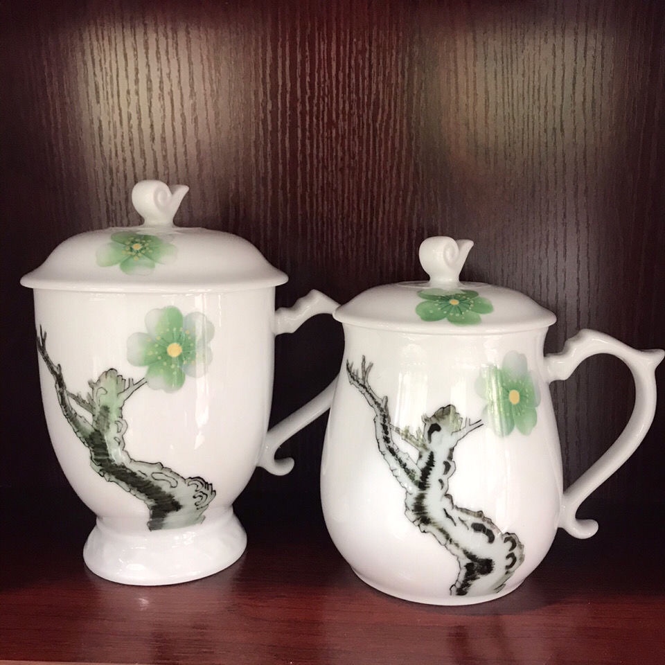 茶杯是茶杯红官窑高温瓷