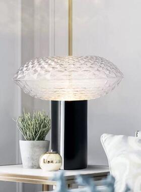 后现代轻奢玻璃客厅台灯北欧简约家用床头灯卧室装饰艺术创意台灯