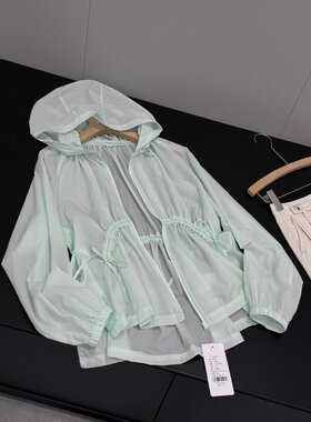 薄荷绿！UPF50+ 同品质190+连帽抽绳遮阳外套X395