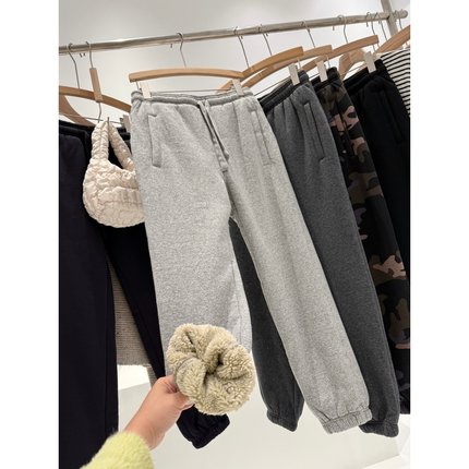 捡漏！80棉～淘到国外商场299+男女同款加绒收口卫裤T384