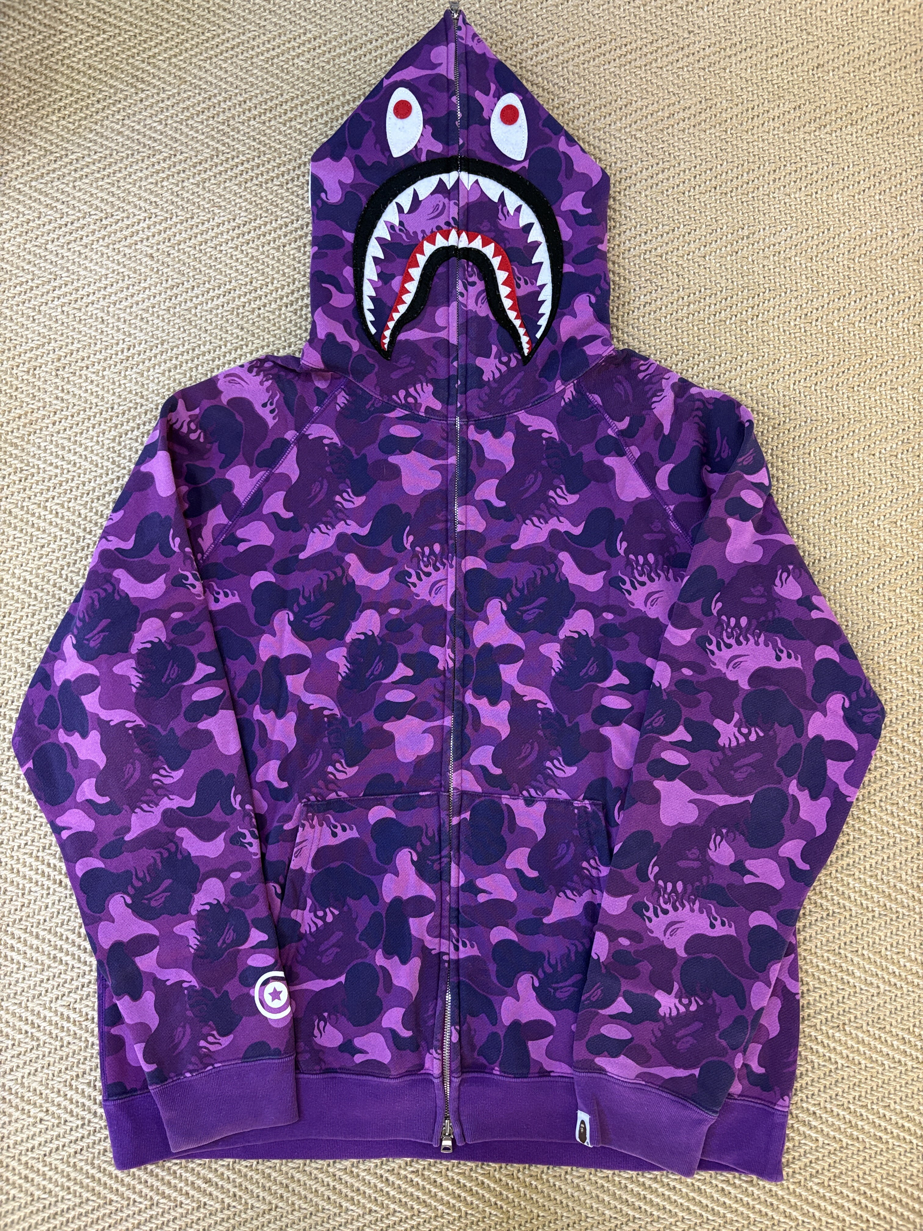 BAPE 09限定紫迷彩火焰鲨鱼卫衣帽衫