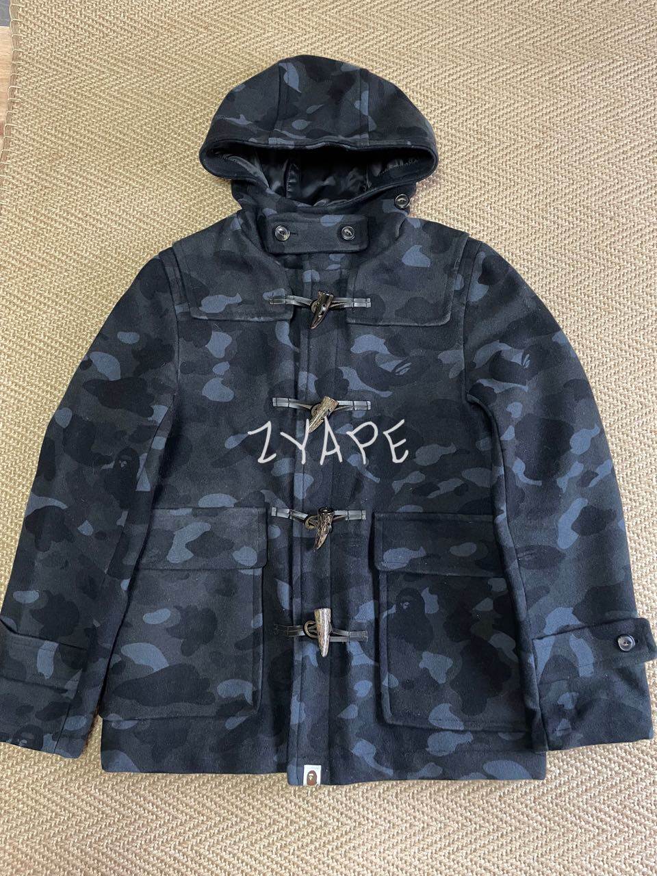 BAPE 1ST CAMO 黑迷彩羊毛牛角扣夹克连帽毛呢大衣