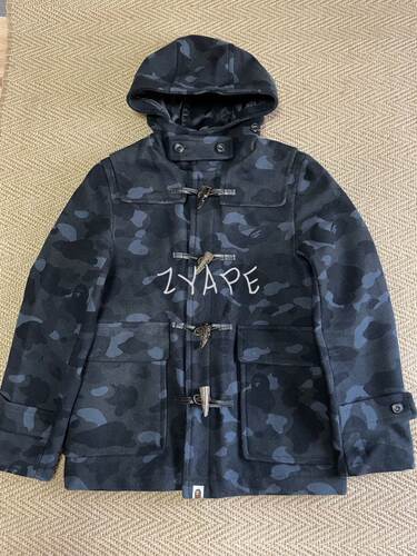 BAPE黑迷彩牛角扣毛呢大衣
