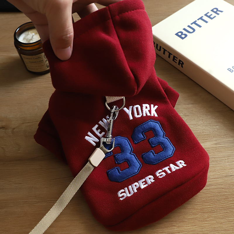 小狗衣服比熊2024新款可牵引连帽