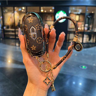 适用问界M9 高档金属包壳扣 M8钥匙套华为新M7增程UItra纯电MAX版