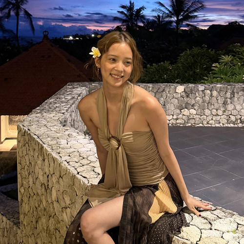 KLIOU 欧阳娜娜同款复古卡其色挂脖背心女设计感褶皱显瘦辣妹上衣