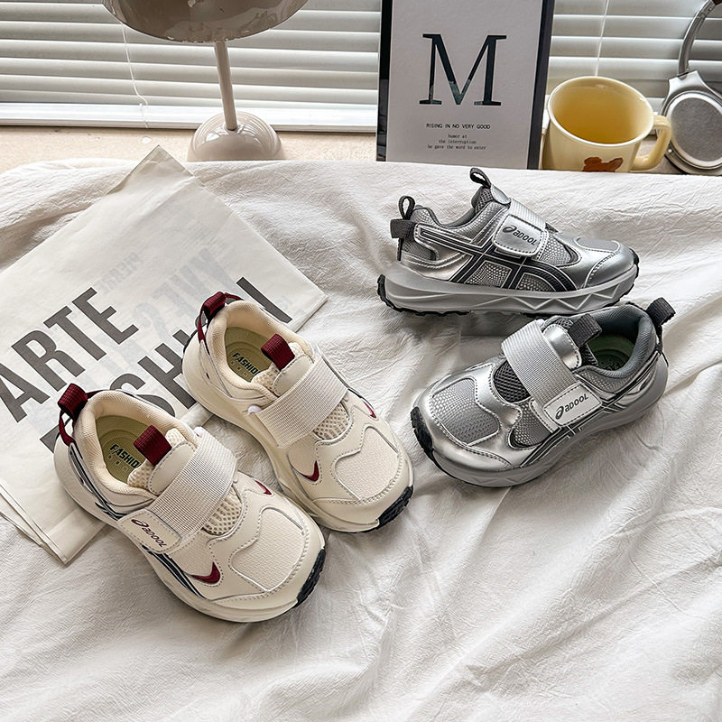 儿童软底运动鞋2025春秋季新款男童潮流老爹鞋女童轻便透气休闲鞋