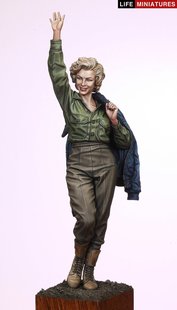 现货 Life Miniatures Marilyn Monroe in Korea 1954 1/16
