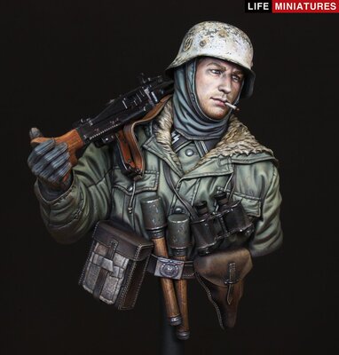 现货 Life Miniatures MG42 Gunner Kharkov 1943 Bust 1/16