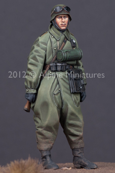 现货 Alpine 35143 German Motorcycle Trooper 1/35