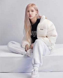 朴彩英同款韩国羽绒服女白鸭绒短款立领棉服宽松男女百搭情侣款