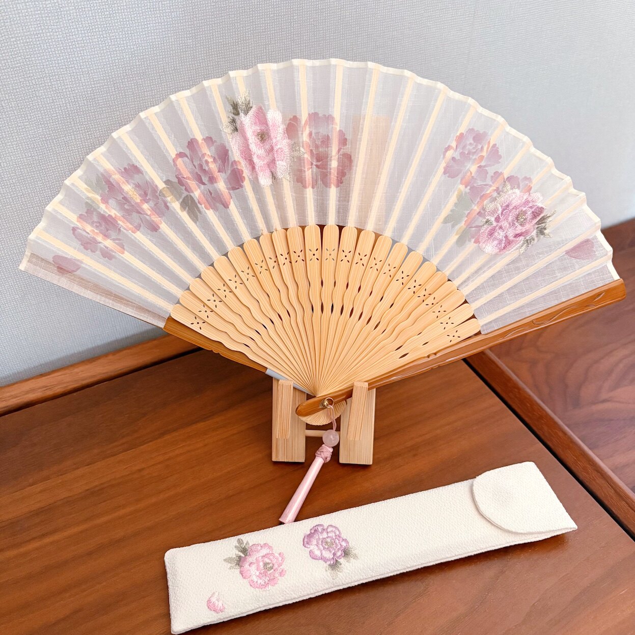 「京都和风」日本进口白竹堂京都名扇 正绢刺绣高级扇子套装 牡丹