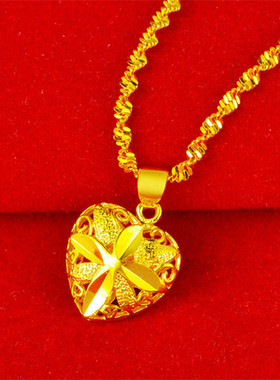 18k黄金色桃心四叶草吊坠