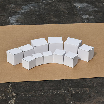三层白色瓦楞包装盒 空白方形加厚白瓦楞纸盒 E坑通用白盒 印刷