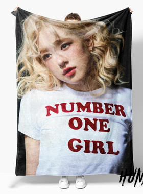 rose朴彩英甜酷风rosie专辑APT周边写真粉丝应援午睡毯绒沙发毛毯