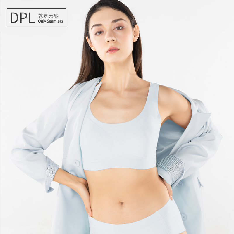 DPL 背心式无痕文胸女无钢圈裸感少女内衣大胸显小运动胸罩夏季薄 女士内衣/男士内衣/家居服 文胸 原图主图