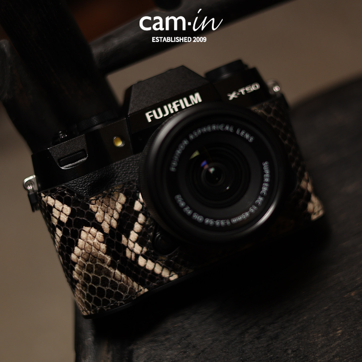 cam-in 富士XT50保护套牛皮蛇纹皮套复古半套fuji xt50相机套底座