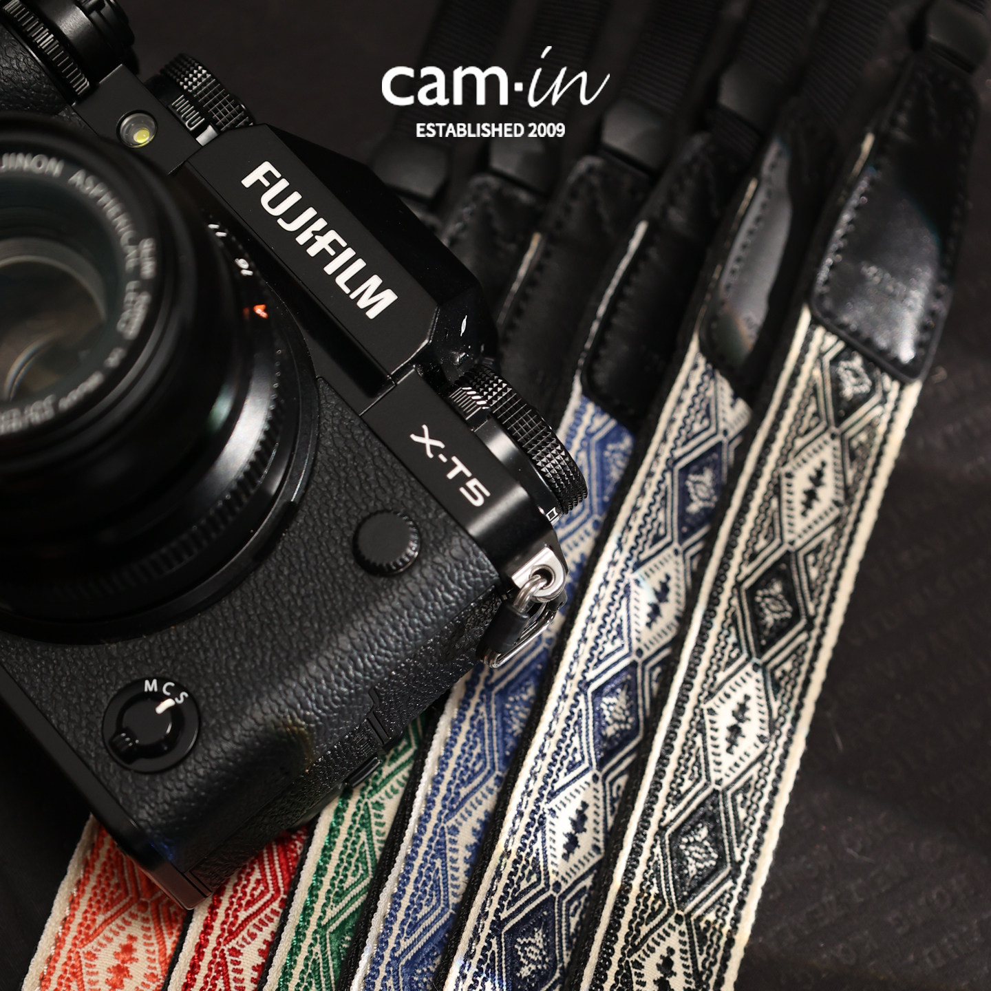 cam·in 相机背带新品绣花民族风适用于尼康富士索尼单反斜挎肩带