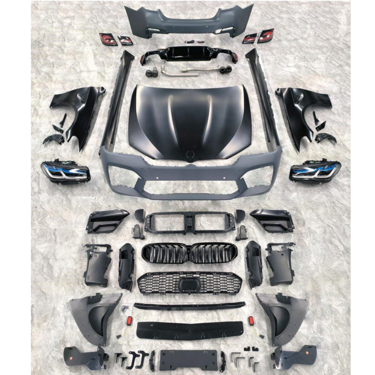 thumbnail for Suitable for 11-17 BMW F10 F18 525 528 old to new 21 m5 mt surround bumper