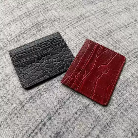 Fyredwrld Crocodile Leather Pattern Card Holder