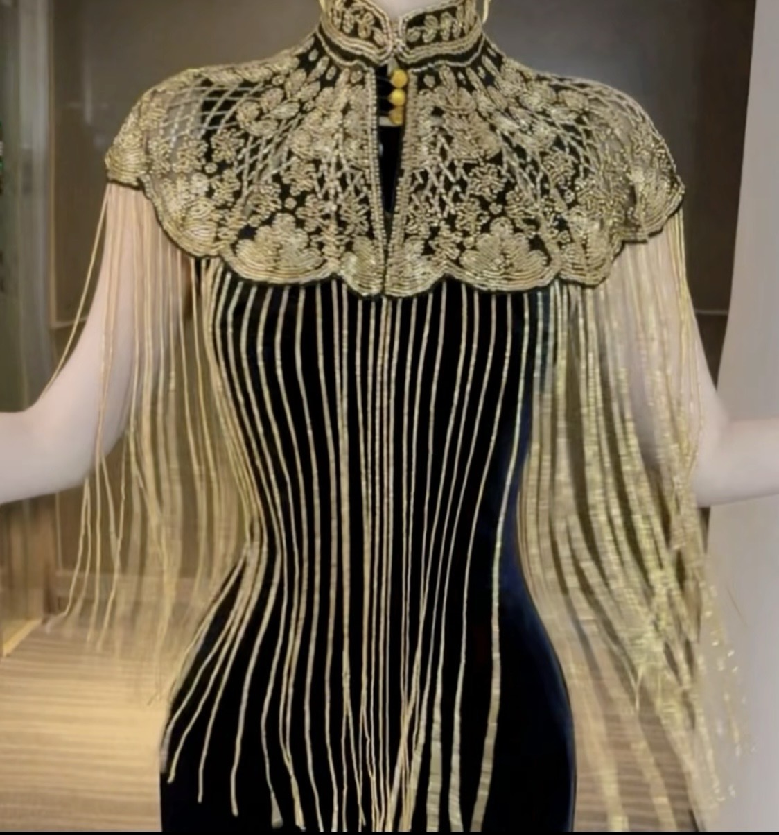 鹿禾自制重工钉珠披肩长流苏旗袍云肩手工串珠婚庆古风披肩