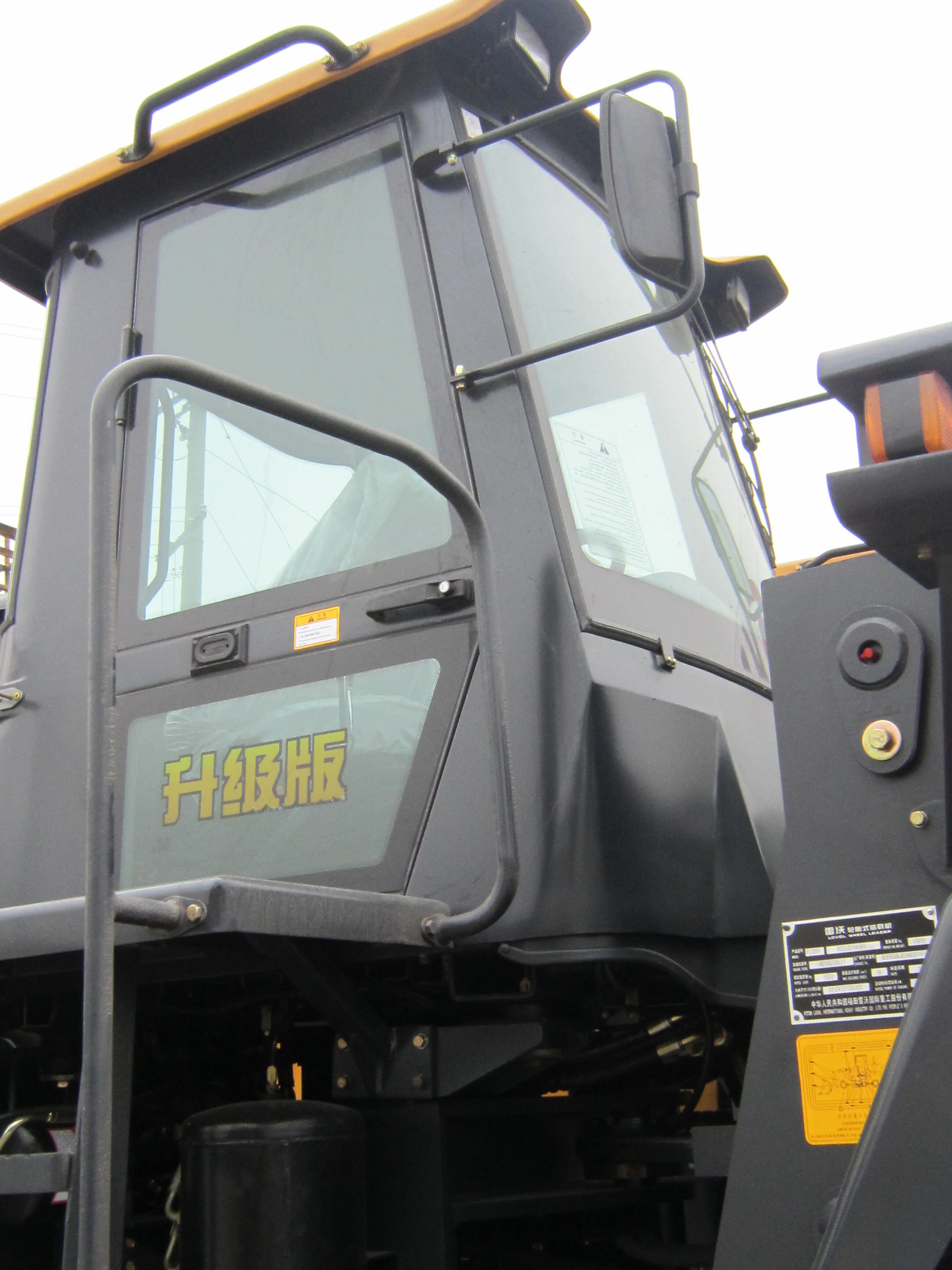 福田雷沃装载机铲车玻璃雷沃装载机etx956/936前挡前侧门下玻璃