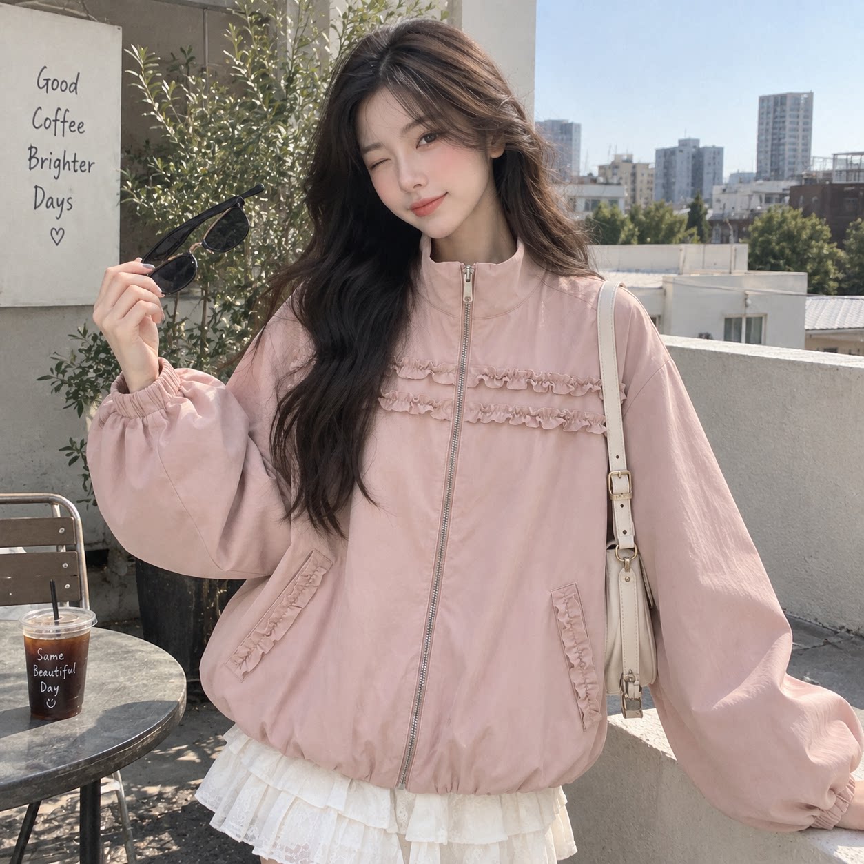 秋季韩货薄款立领花边短外套女