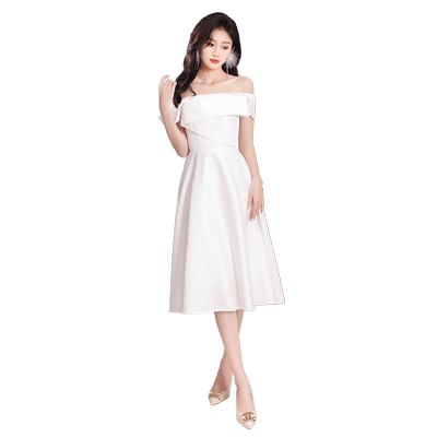 阿莲莉赫本风一字肩白色晚礼服女