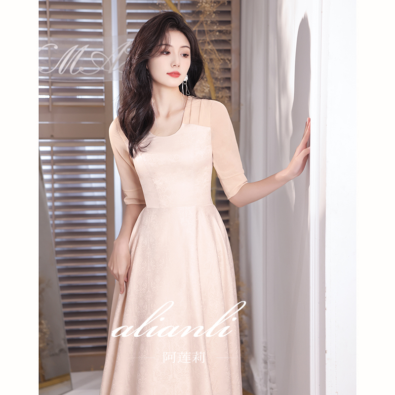 阿莲莉赫本风中长卡其色晚礼服女