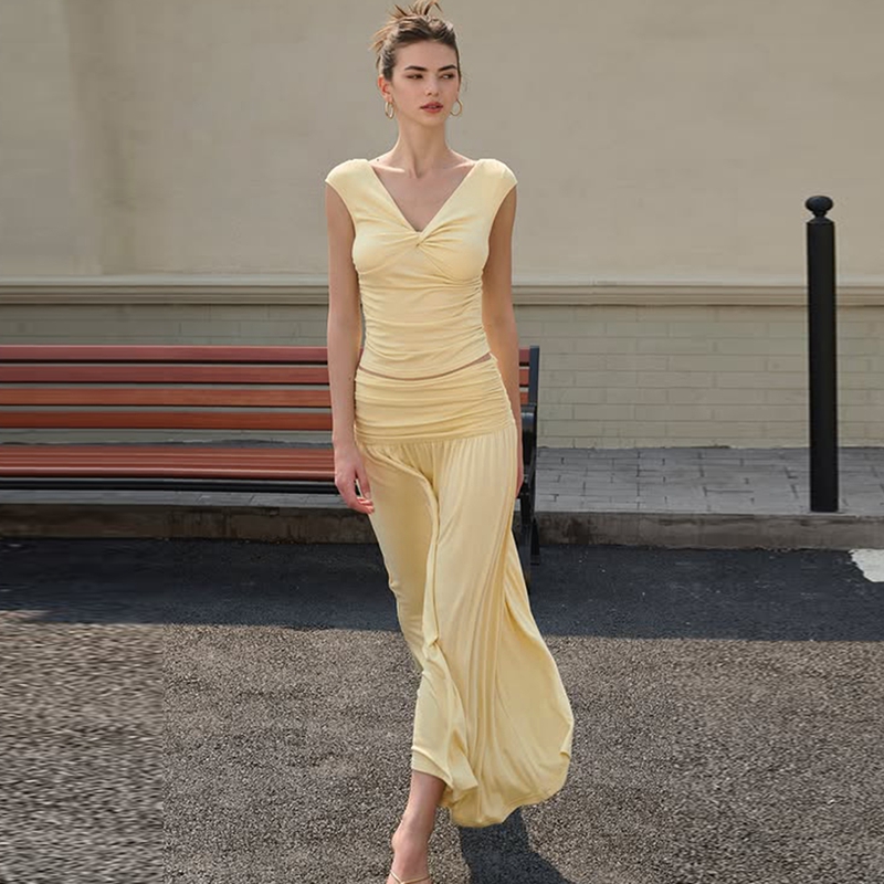 夏季褶皱修身日常扭结时尚套装