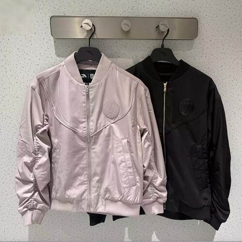 安踏联名樊振东系列新款丝光绒夹克秋冬棒球领男女同款172648601R