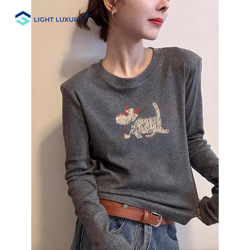 纯棉长袖t恤女早春显瘦正肩藏青色上衣可爱减龄设计印花打底衫